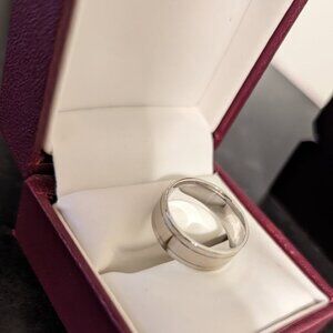 Helzberg Diamonds 10k white gold men's wedding band